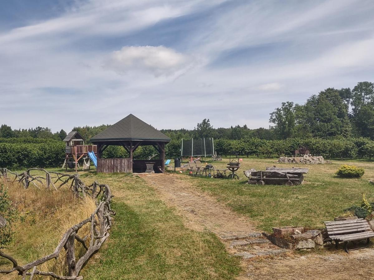 Agroturystyka Leszczynowy Dworek Ponikwa  Exterior foto