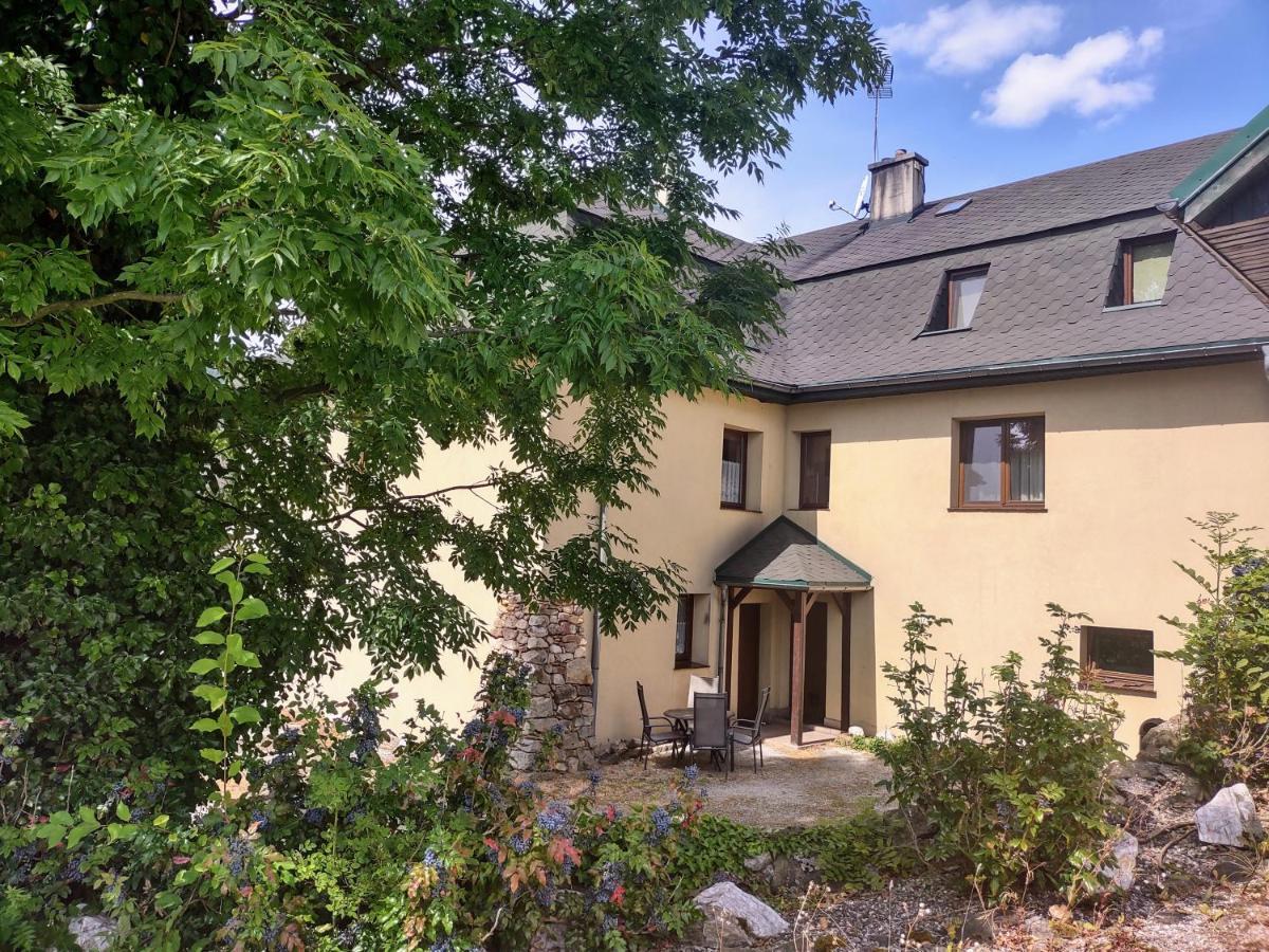 Agroturystyka Leszczynowy Dworek Ponikwa  Exterior foto