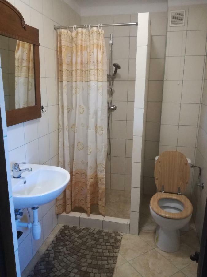 Agroturystyka Leszczynowy Dworek Ponikwa  Exterior foto
